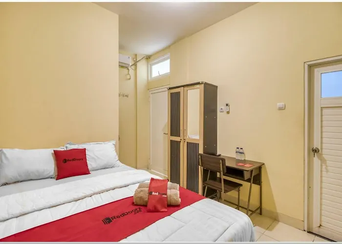 Reddoorz Near Ramai Mall Malioboro Yogyakarta